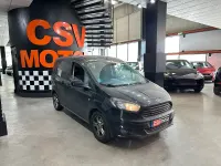 Usado Ford Tourneo Courier Trend 100 CV (73 kW) 2018 Negro Monovolumen