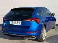 Usado Skoda Scala Sport 150 CV (110 kW) 2023 Azul Utilitario