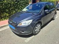 Usado Ford Focus Trend 115 CV (84 kW) 2011 Azul Berlina