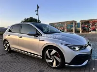 Usado VW Golf VIII GTI Clubsport 301 CV (221 kW) 2022 Gris / plata Berlina