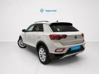 Usado VW T-Roc 116 CV (85 kW) 2025 Beige SUV