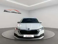 Usado Skoda Octavia 110 CV (80 kW) 2021 Blanco Familiar