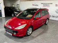 Usado Peugeot 307 136 CV (100 kW) 2007 Granate Familiar