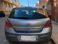 Usado Opel Astra Enjoy 115 CV (84 kW) 2007 Azul Berlina