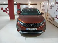Usado Peugeot 5008 Active 130 CV (95 kW) 2021 Marrón SUV