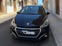 Usado Peugeot 208 83 CV (61 kW) 2018 Azul Utilitario