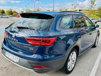 Usado Seat Leon 150 CV (110 kW) 2019 Azul Familiar