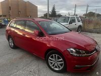 Usado VW Golf VII Advance 150 CV (110 kW) 2020 Rojo Familiar