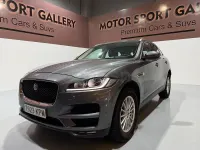 Usado Jaguar F-Pace Pure 180 CV (132 kW) 2018 Gris / plata SUV