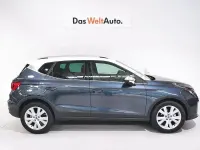 Usado Seat Arona Style 115 CV (84 kW) 2025 Gris / plata SUV