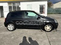 Usado Renault Clio II Authentique 60 CV (44 kW) 2004 Negro Berlina