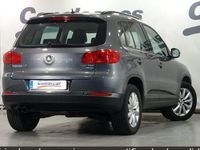 Usado VW Tiguan 140 CV (102 kW) 2012 Gris SUV