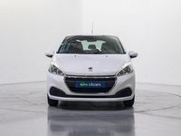 Usado Peugeot 208 Active 82 CV (60 kW) 2017 Blanco Utilitario