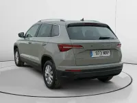 Usado Skoda Karoq Ambition 116 CV (85 kW) 2024 Gris / plata SUV