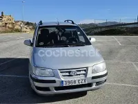 Usado Hyundai Matrix GLS 103 CV (75 kW) 2004 Gris / plata Monovolumen