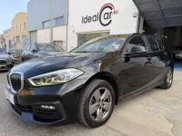 Usado BMW 118 Comfort Edition 150 CV (110 kW) 2021 Negro Utilitario