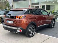 Usado Peugeot 3008 Allure 130 CV (95 kW) 2018 Naranja SUV