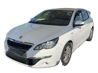 Usado Peugeot 308 Style 110 CV (80 kW) 2015 Gris / plata Berlina