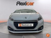 Usado Peugeot 208 Active 100 CV (73 kW) 2019 Blanco Utilitario