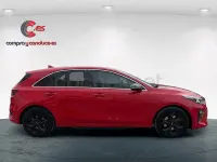 Usado Kia Ceed 140 CV (102 kW) 2018 Rojo Utilitario