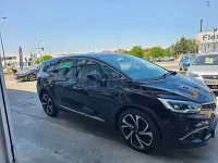 Usado Renault Grand Scénic IV Zen 150 CV (110 kW) 2019 Negro Monovolumen
