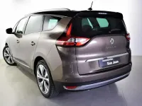 Usado Renault Grand Scénic IV Zen 160 CV (117 kW) 2019 Marrón Monovolumen