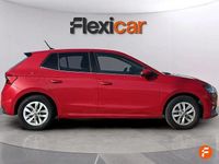 Usado Skoda Fabia Selection 95 CV (69 kW) 2024 Rojo Berlina