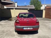 Usado Renault Mégane II Privilege 100 CV (73 kW) 2005 Rojo Berlina