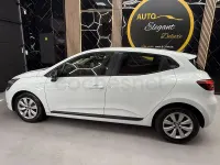 Usado Renault Clio V Business 100 CV (73 kW) 2022 Blanco Berlina