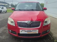 Usado Skoda Fabia 70 CV (51 kW) 2009 Rojo Berlina