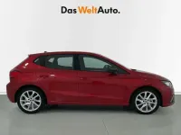 Usado Seat Ibiza FR 150 CV (110 kW) 2023 Rojo Utilitario