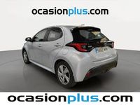 Usado Toyota Yaris Hybrid Active 116 CV (85 kW) 2024 Gris Berlina