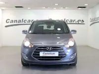 Usado Hyundai ix20 90 CV (66 kW) 2016 Plateado Utilitario