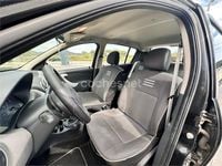 Usado Dacia Sandero 75 CV (55 kW) 2012 Negro Berlina