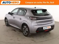 Usado Peugeot 208 Allure 100 CV (73 kW) 2020 Gris / plata Utilitario