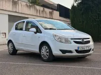 Usado Opel Corsa 90 CV (66 kW) 2009 Blanco Utilitario