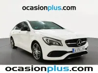 Usado Mercedes CLA200 136 CV (100 kW) 2017 Blanco Familiar