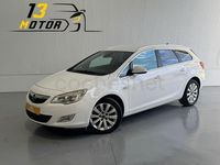 Usado Opel Astra Selective 110 CV (80 kW) 2011 Blanco Familiar