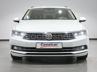 Usado VW Passat Advance 150 CV (110 kW) 2018 Blanco Familiar