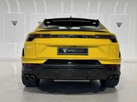 Usado Lamborghini Urus 666 CV (489 kW) 2023 Amarillo SUV