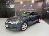 Usado Opel Astra GTC Cosmo 100 CV (73 kW) 2006 Gris / plata Berlina