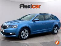 Usado Skoda Octavia 116 CV (85 kW) 2019 Azul Familiar