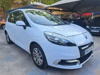 Usado Renault Scénic III Dynamique 130 CV (95 kW) 2012 Blanco Monovolumen