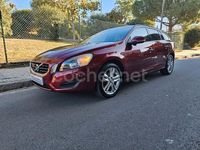 Usado Volvo V60 Momentum 163 CV (119 kW) 2012 Burdeos Familiar
