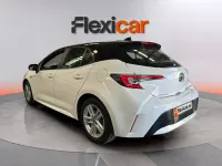 Usado Toyota Corolla Active 122 CV (89 kW) 2021 Blanco Berlina
