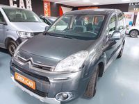 Usado Citroën Berlingo Feel 120 CV (88 kW) 2015 Gris / plata Monovolumen