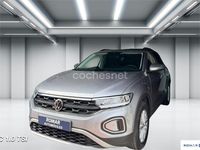 Usado VW T-Roc Life 110 CV (80 kW) 2023 Gris / plata SUV
