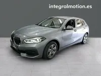 Usado BMW 118 150 CV (110 kW) 2023 Gris Utilitario
