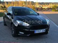 Usado Ford Focus Titanium 115 CV (84 kW) 2015 Negro Familiar