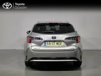 Usado Toyota Corolla Sport 122 CV (89 kW) 2022 Gris / plata Familiar